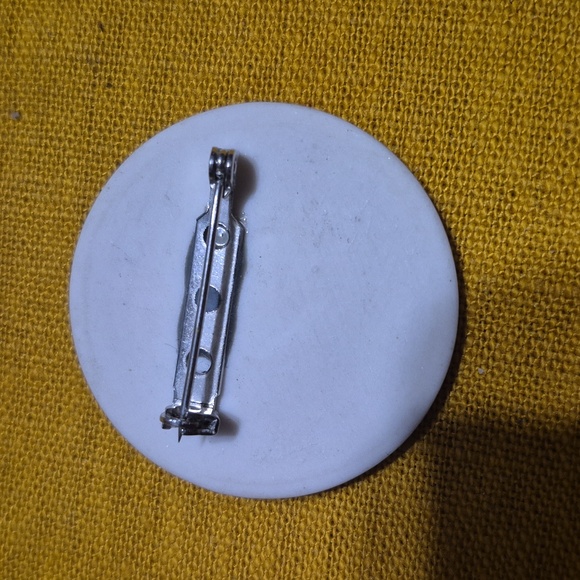 Celtic Pottery Pin - Picture 2 of 2